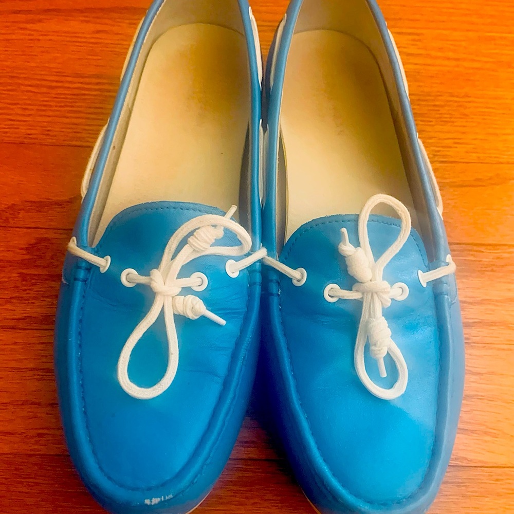 Cole Haan Gunnison Loafer in Summer Blue and White